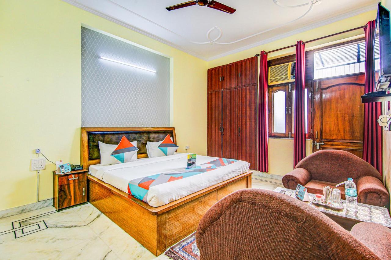 Fabexpress Royal Ashray Hotel Noida Ngoại thất bức ảnh
